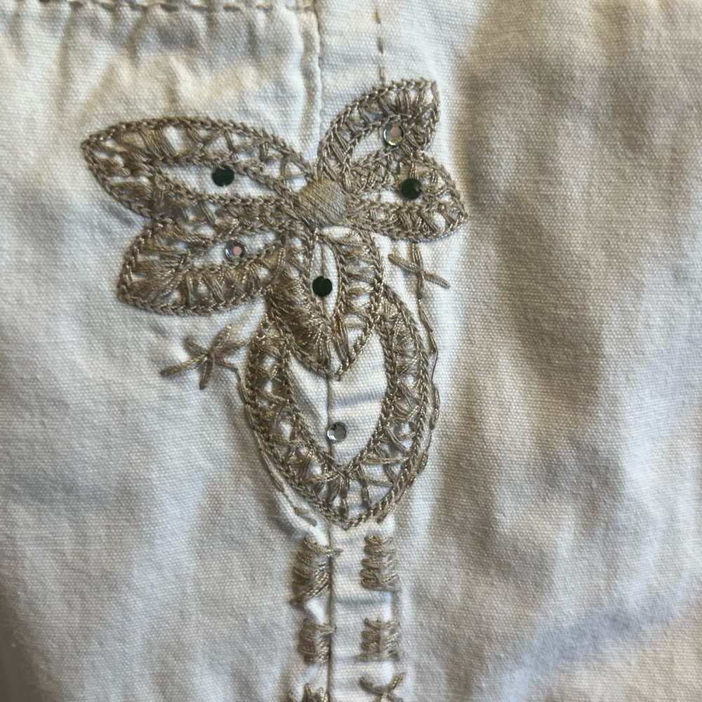 Lola Women's Jeans with Embroidered Detail - Cream